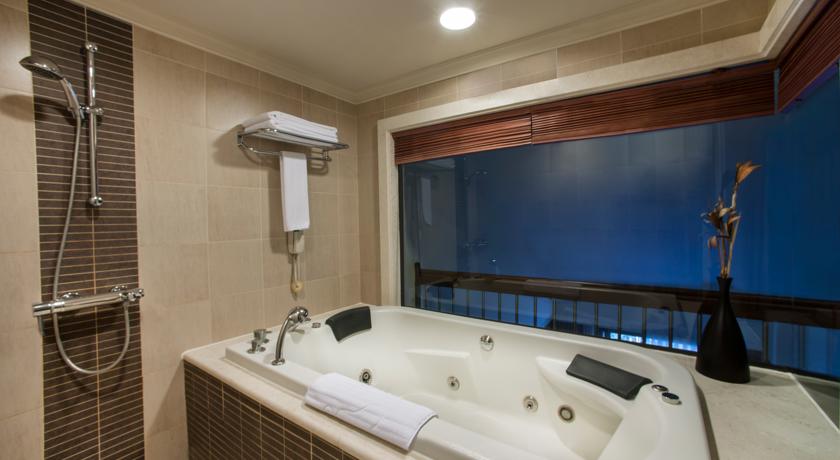 Imagine Hotel Ela Quality Resort