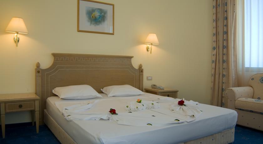 Imagine Hotel Marina Royal Palace