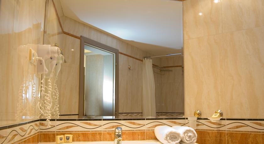 Imagine Hotel Marina Royal Palace