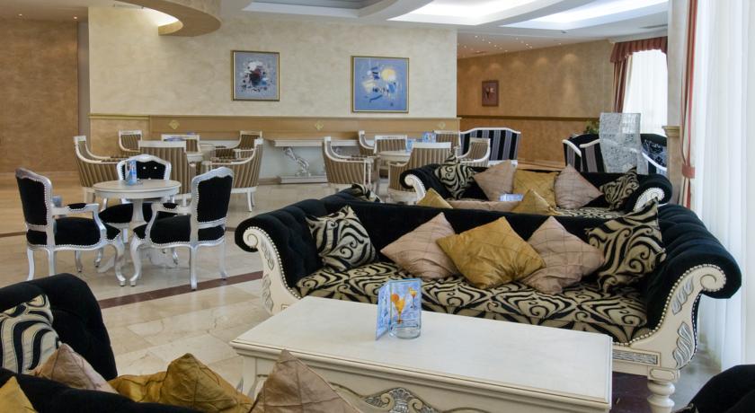 Imagine Hotel Marina Royal Palace