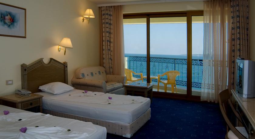 Imagine Hotel Marina Royal Palace