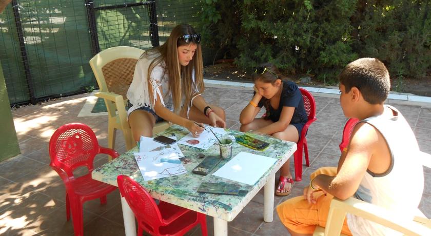 Imagine Hotel Pigale Beach