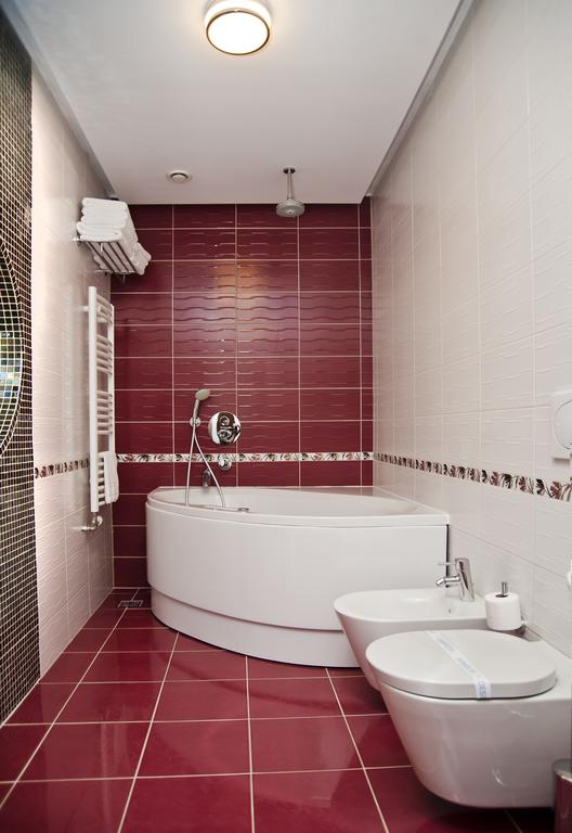 Imagine Hotel President