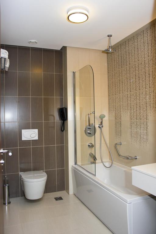 Imagine Hotel President