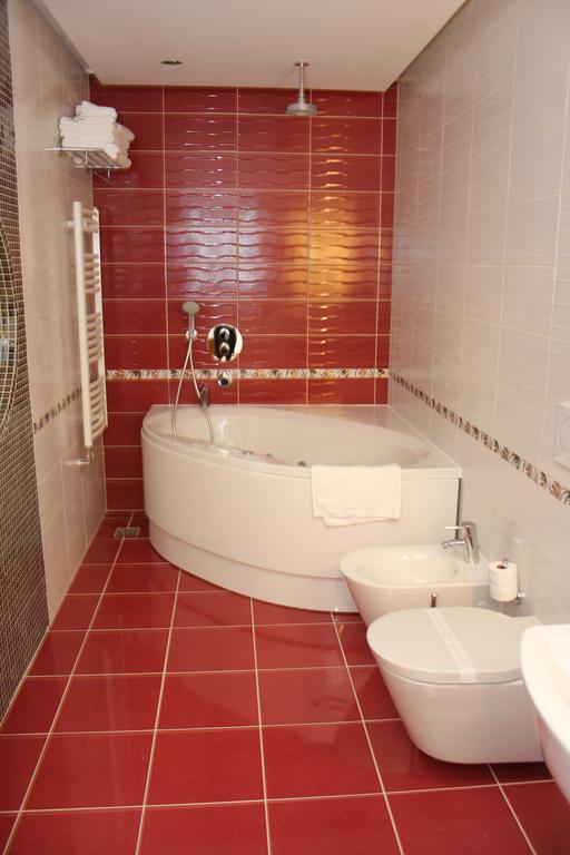 Imagine Hotel President