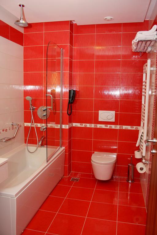 Imagine Hotel President