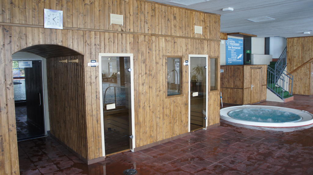 Imagine Hotel President