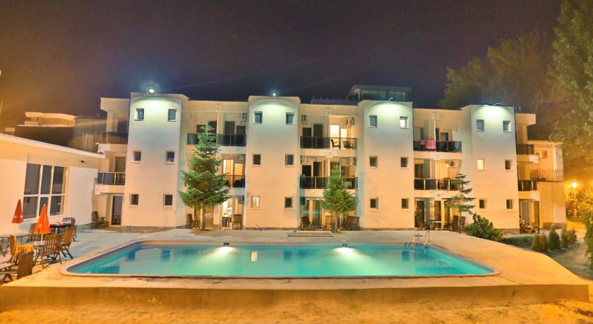 Imagine Hotel Jijo's (fost Selena)