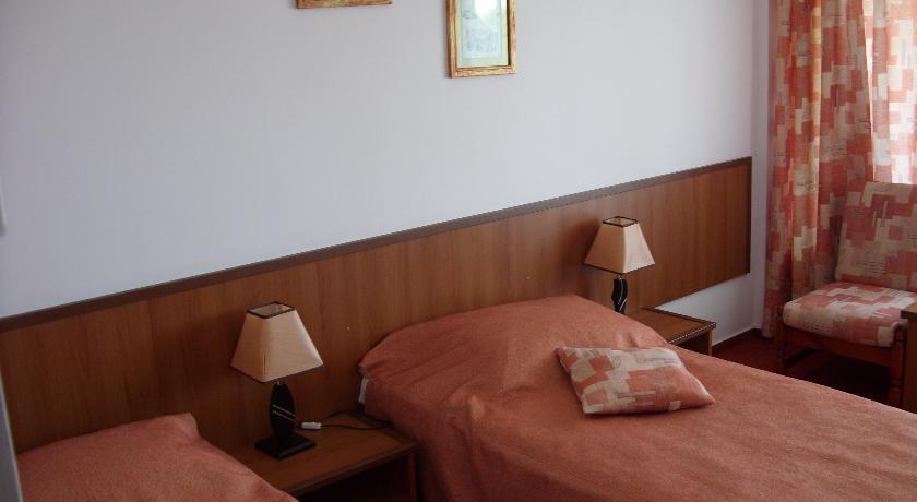 Imagine Hotel Condor