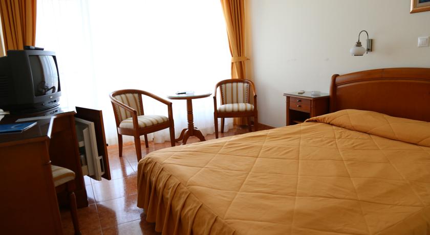 Imagine Hotel Comandor