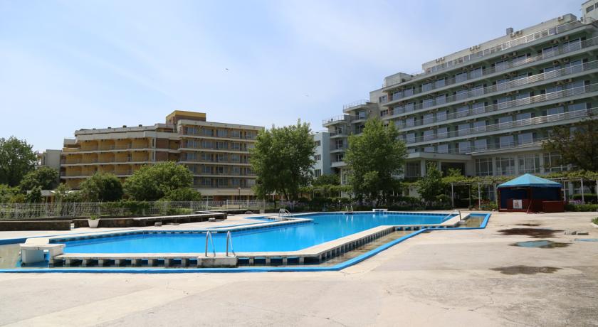 Imagine Hotel Comandor