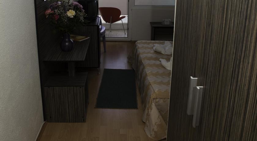 Imagine Hotel Capitol