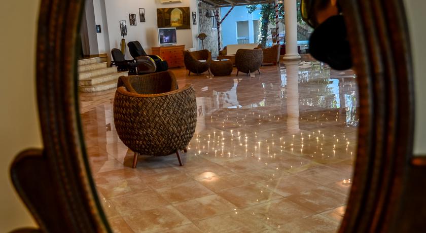 Imagine Hotel Majestic