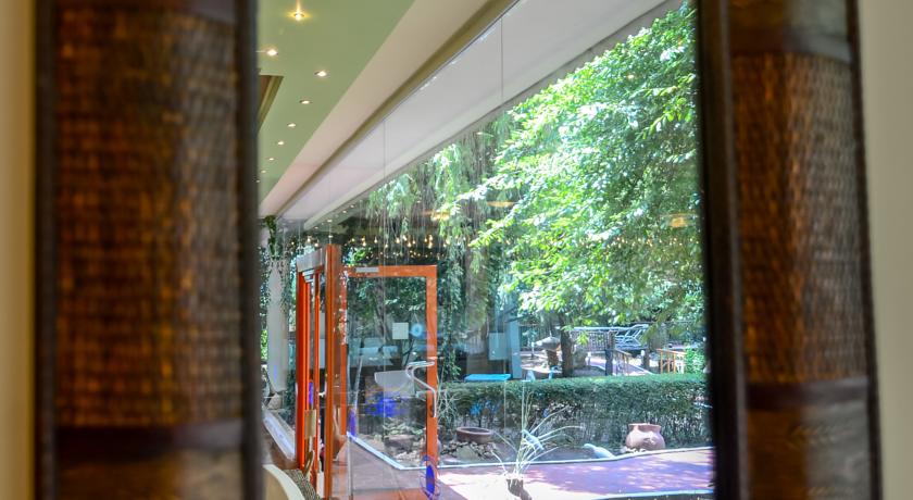 Imagine Hotel Majestic