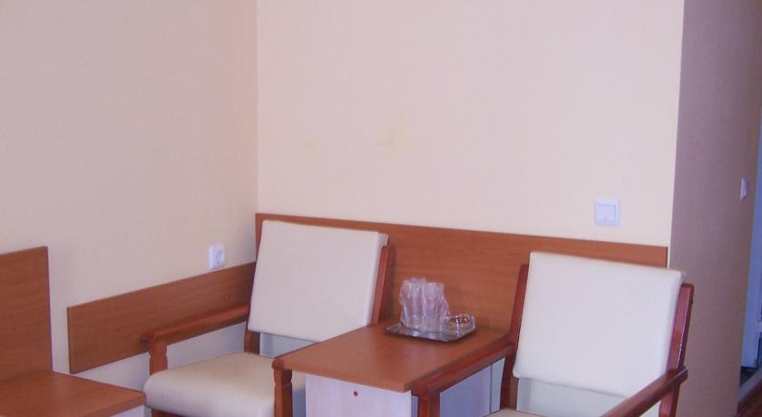 Imagine Hotel Violeta