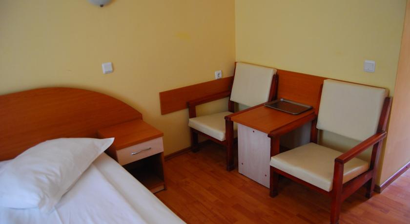 Imagine Hotel Violeta