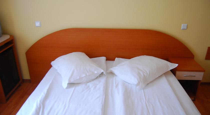 Imagine Hotel Violeta