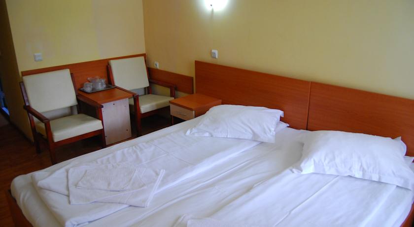 Imagine Hotel Violeta