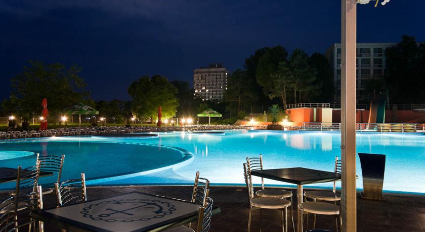 Imagine Hotel Cleopatra