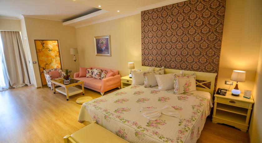 Imagine Hotel Phoenicia Luxury