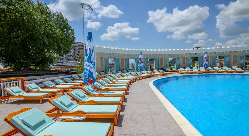 Imagine Hotel Phoenicia Luxury