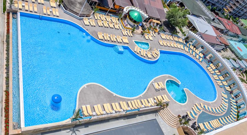 Imagine Hotel Phoenicia Luxury