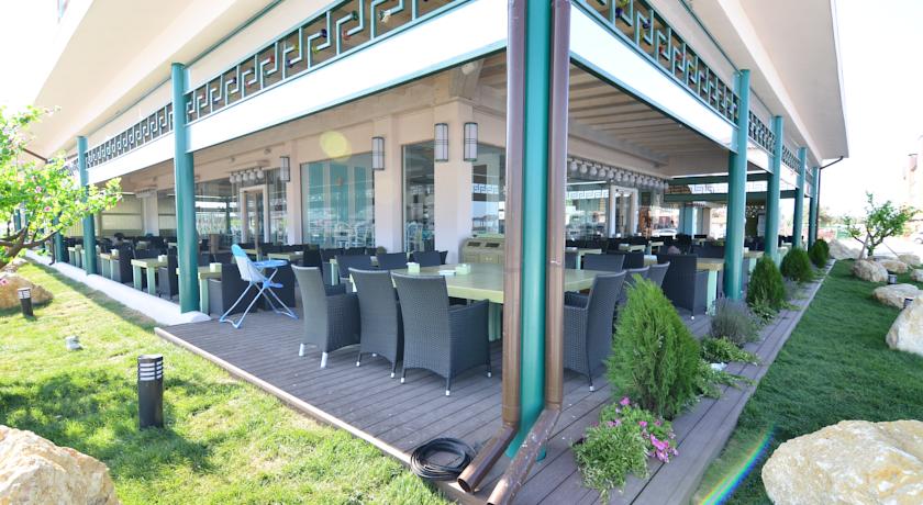 Imagine Hotel Phoenicia Luxury