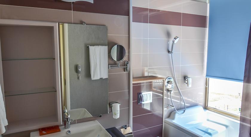 Imagine Hotel Phoenicia Luxury