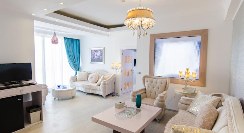 Imagine Hotel Phoenicia Luxury