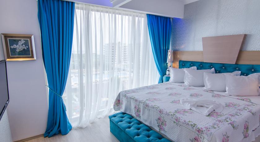 Imagine Hotel Phoenicia Luxury