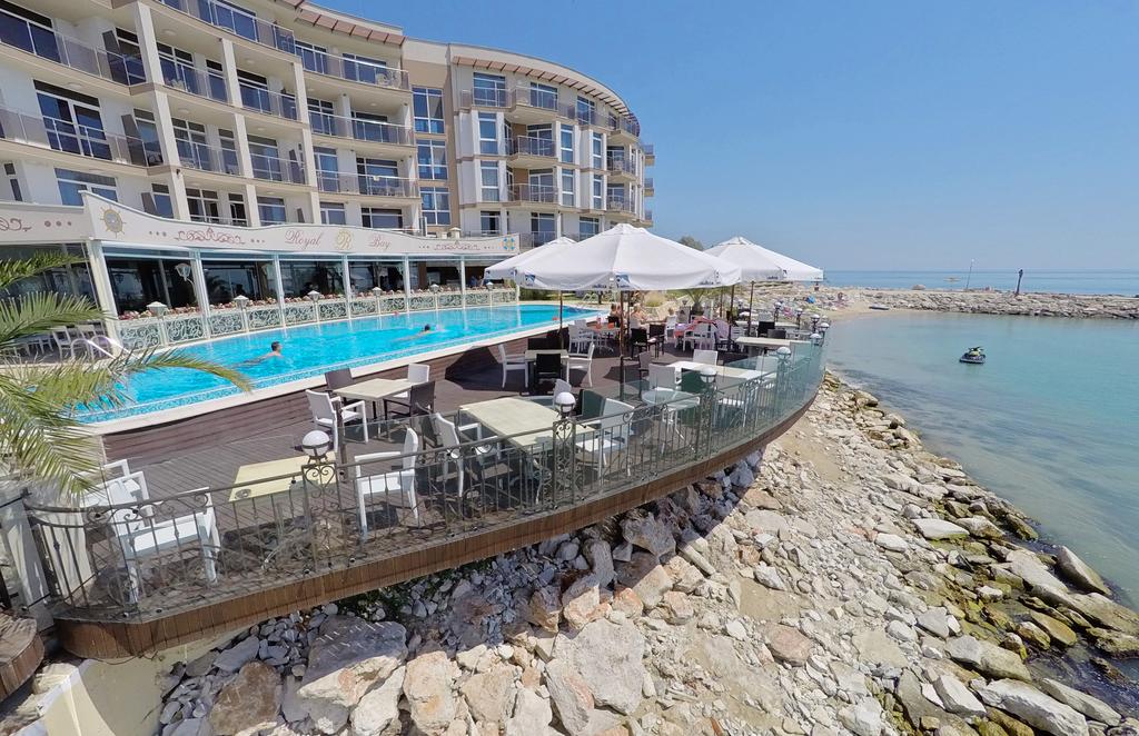 Imagine Aparthotel Royal Bay