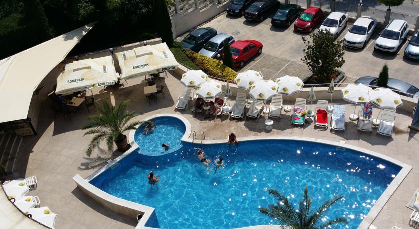 Imagine Aparthotel Royal Cove