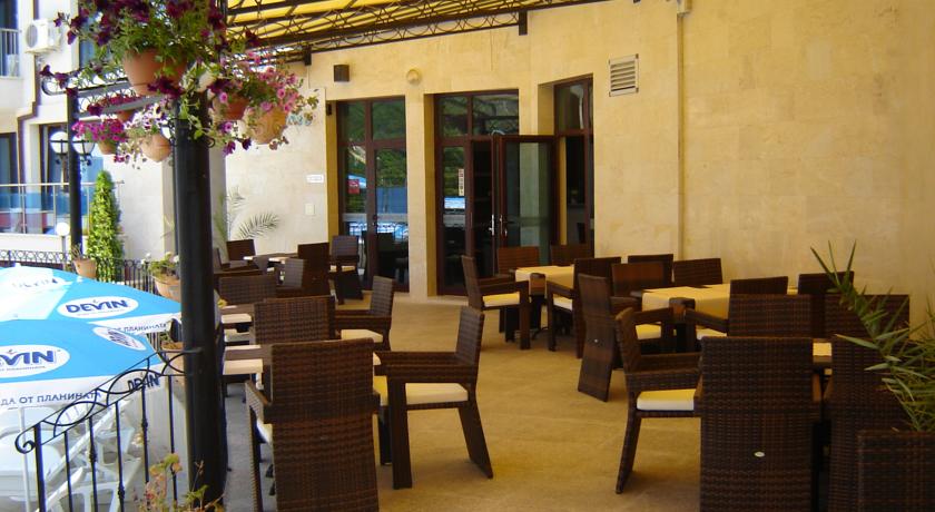 Imagine Aparthotel Royal Cove