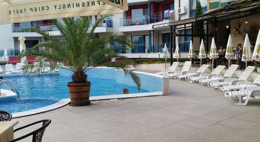 Imagine Aparthotel Royal Cove