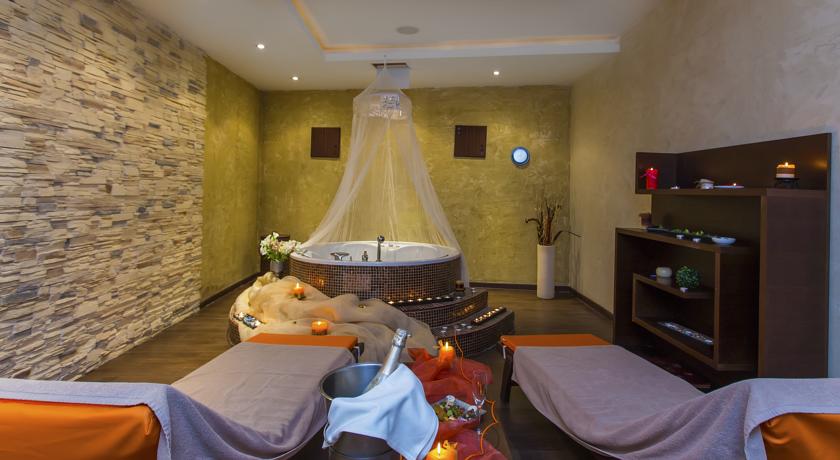 Imagine Hotel Murite Club
