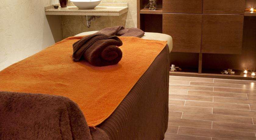 Imagine Hotel Murite Club