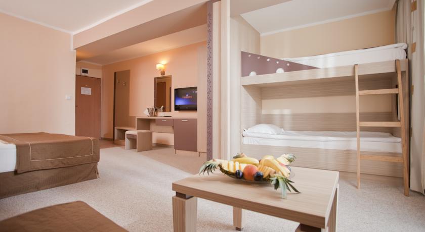 Imagine Hotel Dit Evrika Beach Club