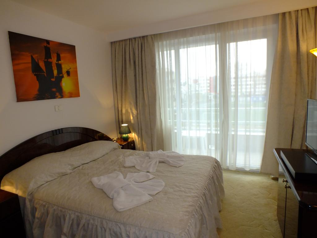 Imagine Bicaz Pirates  Resort Mamaia