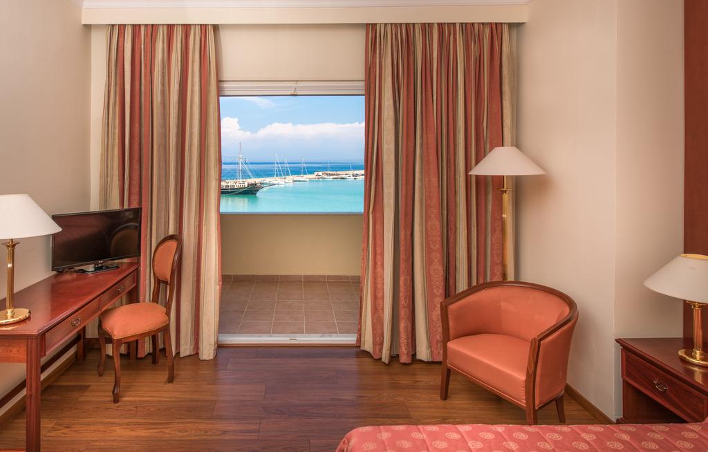 Imagine Hotel Strada Marina